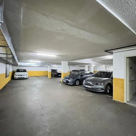 Palladium , Very Close To Baghdad Boulevard, Ideal For Families * 이스탄불
