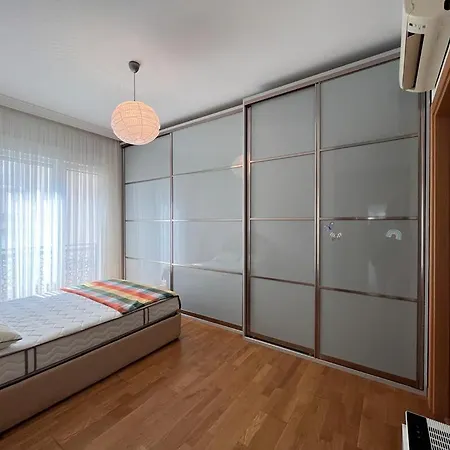 Palladium , Very Close To Baghdad Boulevard, Ideal For Families * 이스탄불
