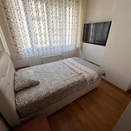 Palladium , Very Close To Baghdad Boulevard, Ideal For Families アパート イスタンブール
